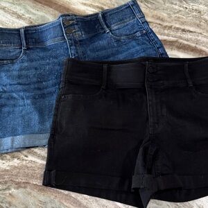 Black High-Waist Denim Shorts – Womens